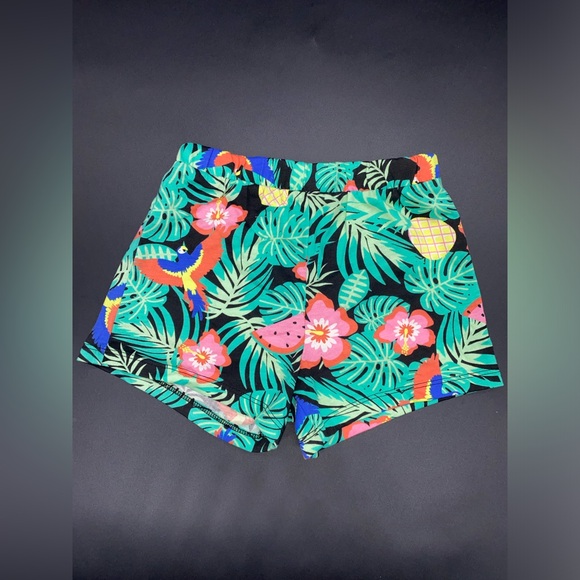 The Children's Place Other - Item 27 The Children’s Place Tropical Shorts (5t) NWT